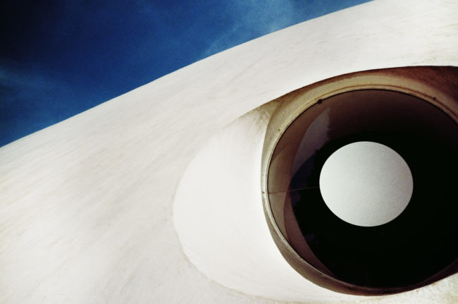 Olhográfico, Oca - Oscar Niemeyer